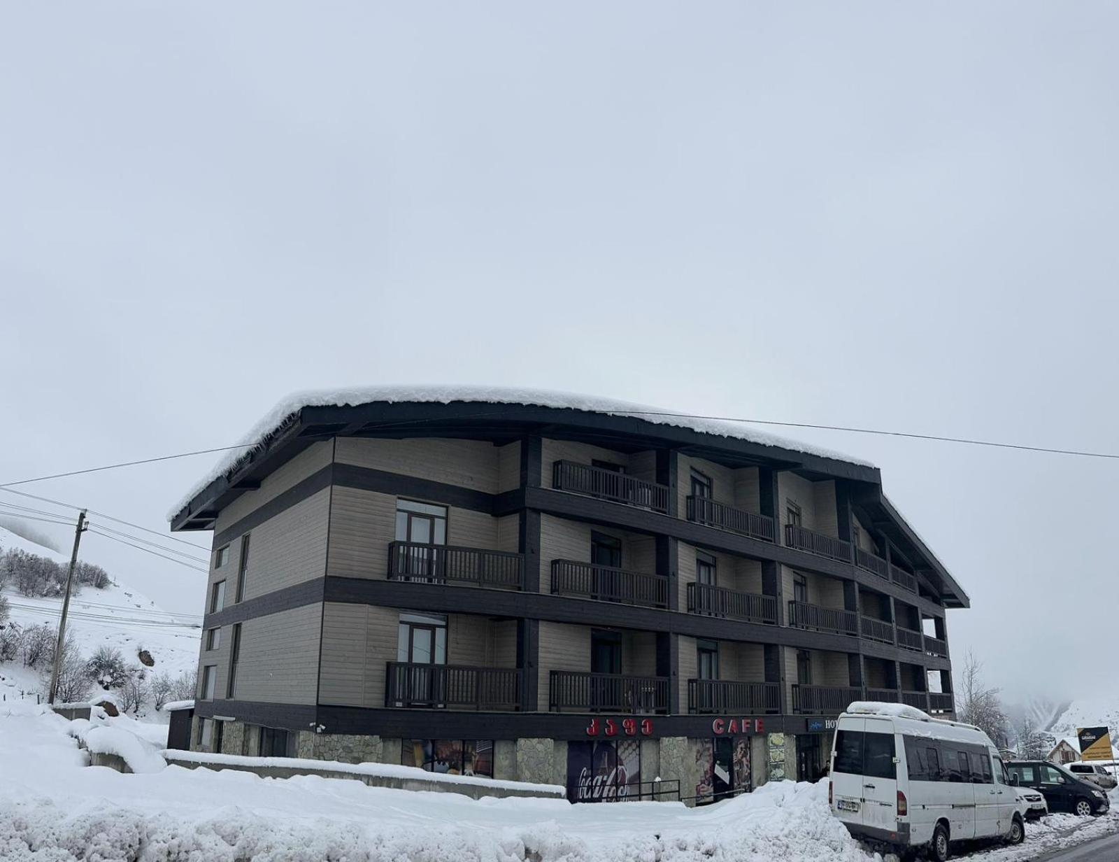 Hotel Qumli Gudauri Eksteriør bilde